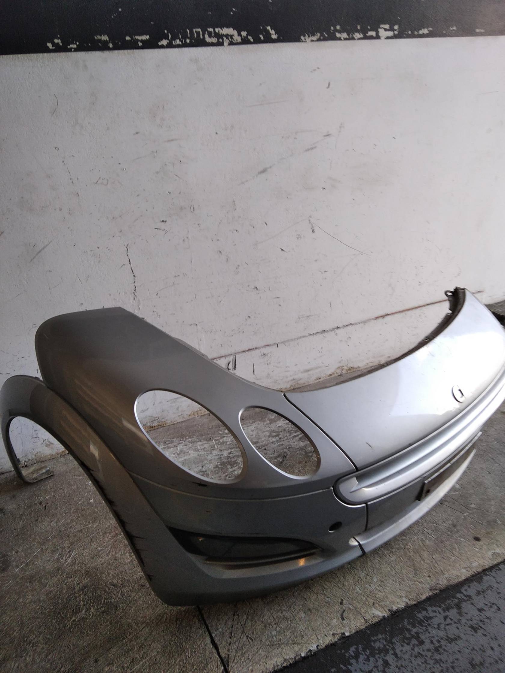 Paraurti ant. centr.